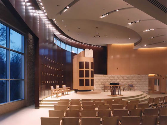 B’nai Tzedek Synagogue, lighting design by Gilmore Light